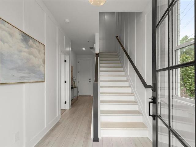 Townhouse for sale in Alpharetta, Georgia