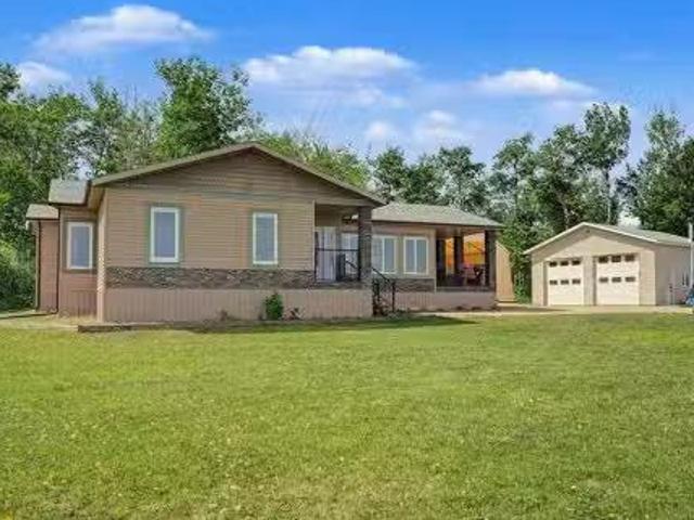 House for sale in Alberta