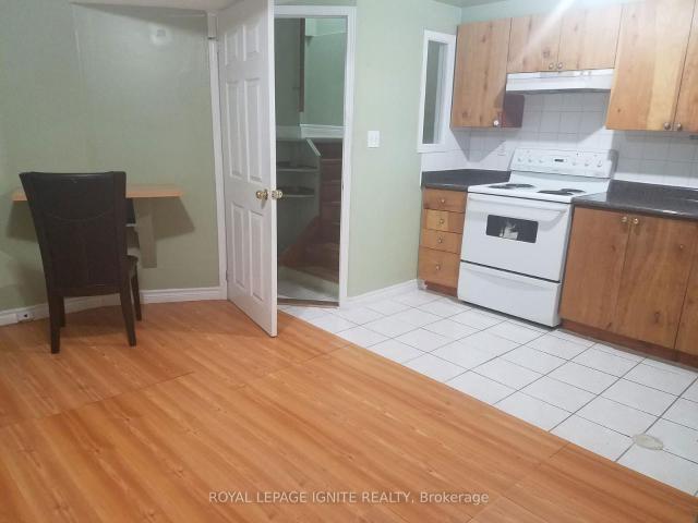 Townhouse for rent in Woburn, Ontario