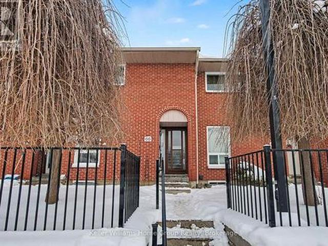 Townhouse for sale in Guelph, Ontario
