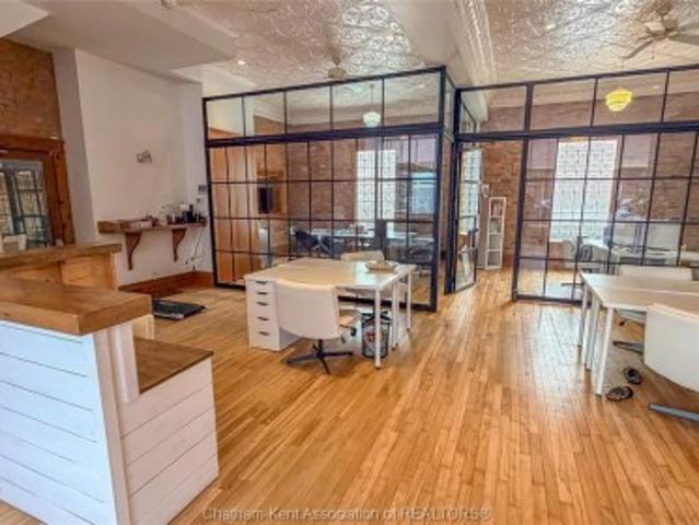 Commercial for rent in Chatham–kent, Ontario