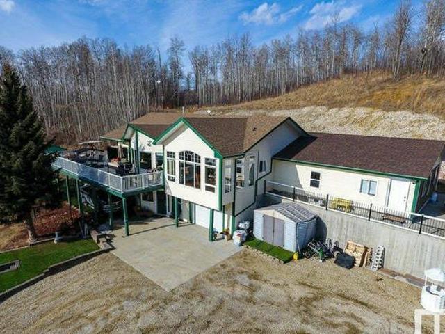 House for sale in Wedgewood, Alberta