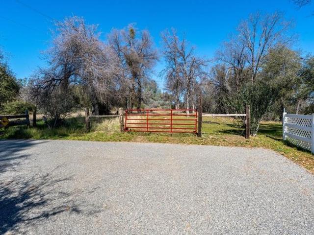 Land for sale in Coarsegold, California