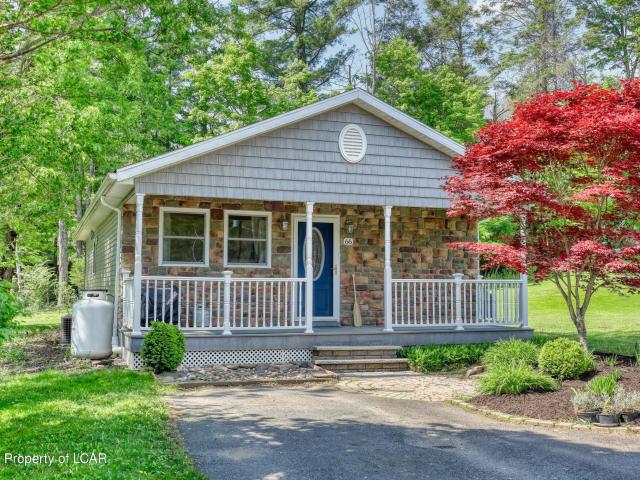 House for sale in Harveys Lake, Pennsylvania