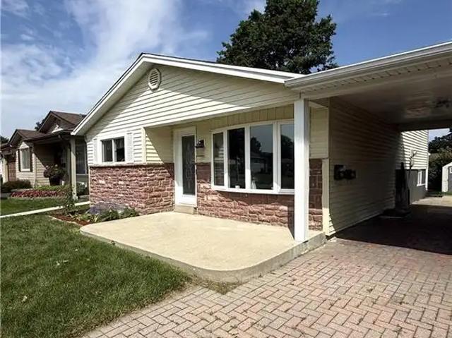 House for rent in Kitchener, Ontario