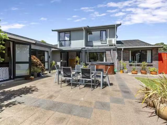 House for sale in Hillsborough, Taranaki