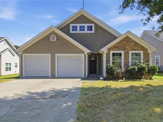 House for sale in Fairburn, Georgia