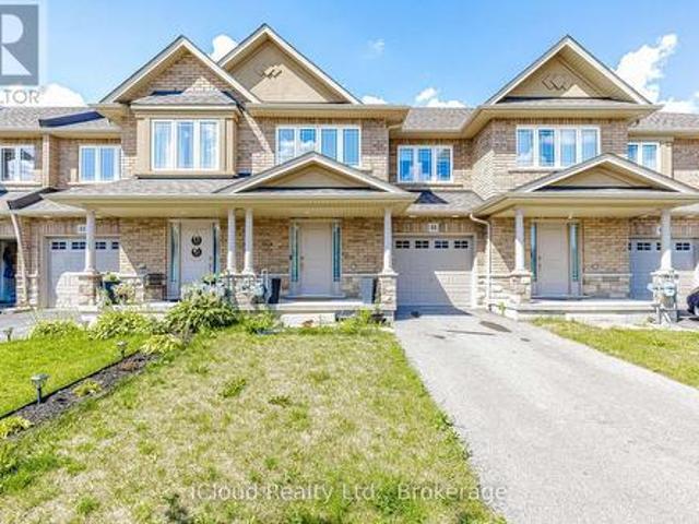 House for sale in Ancaster, Ontario