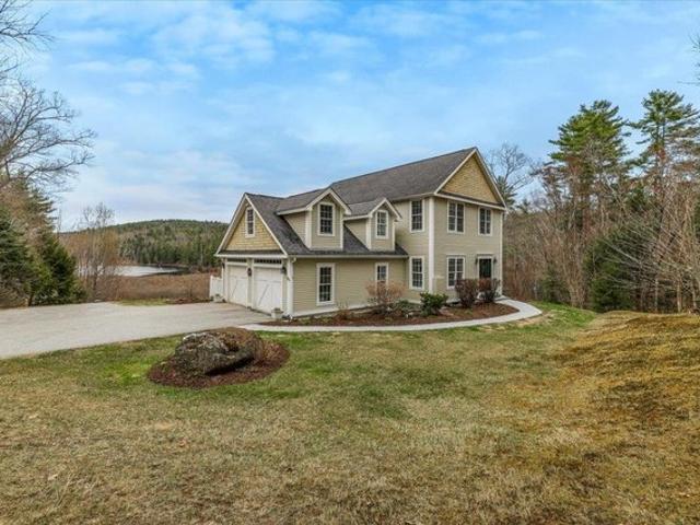 House for sale in New Hampshire