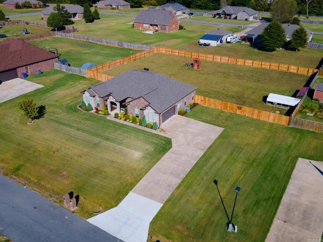 House for sale in Greenbrier, Faulkner County