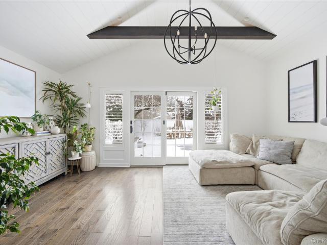 House for sale in Bohemia, New York