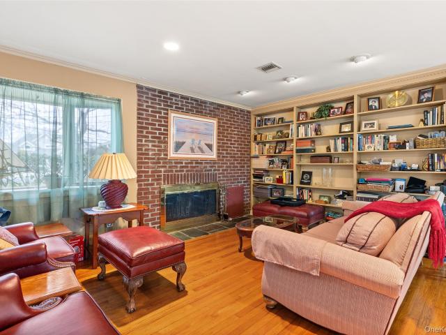 House for sale in Bohemia, New York