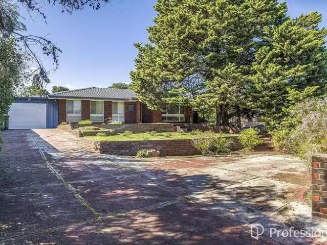 House for rent in Yangebup, Western Australia