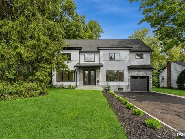 House for sale in Glen Rock, New Jersey