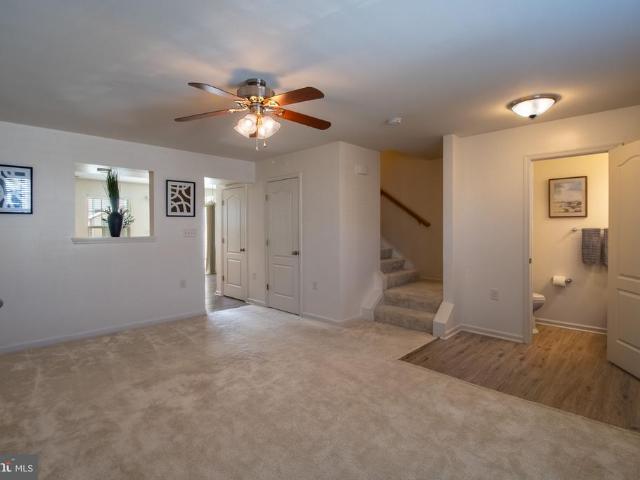 Townhouse for sale in Falling Waters, West Virginia