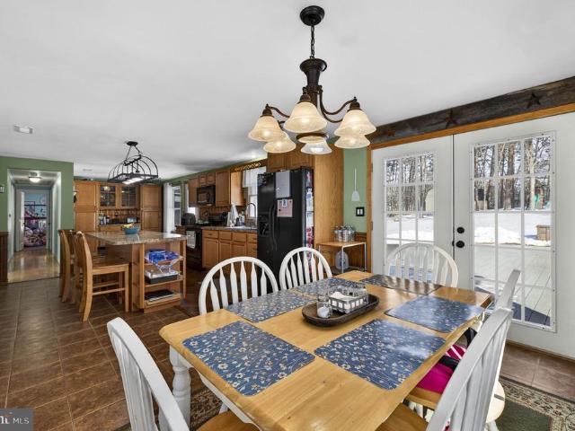 House for sale in Berkeley Springs, West Virginia