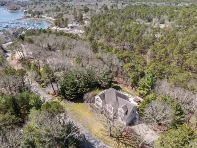 House for sale in Barnstable