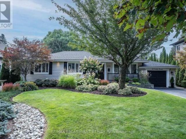 House for sale in Ancaster, Ontario