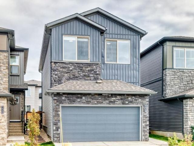 House for sale in Spruce Grove, Alberta