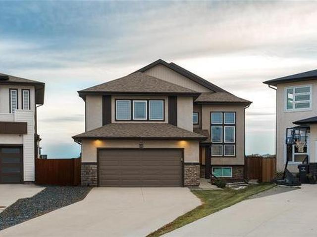House for sale in East St. Paul, Manitoba