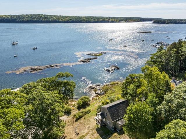 House for sale in Bailey Island, Maine