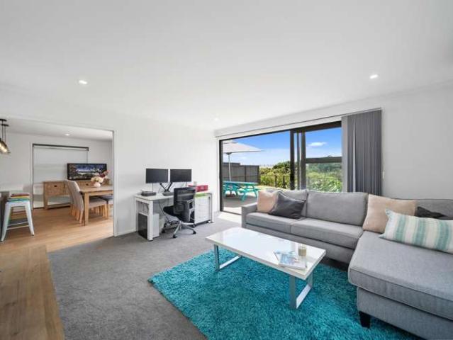 House for sale in Awhitu