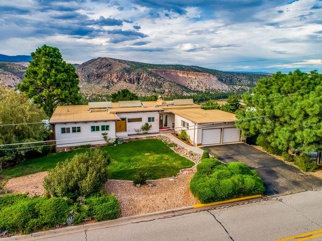 House for sale in Los Alamos, New Mexico