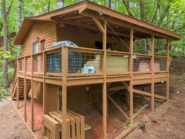 House for sale in Sautee Nacoochee, Georgia