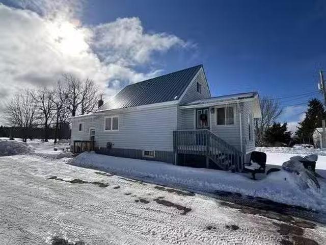 House for sale in Springhill, Nova Scotia