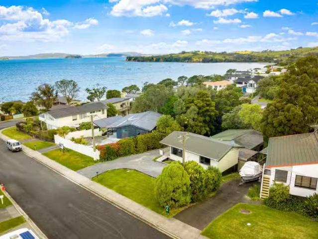 House for sale in Kawau Island
