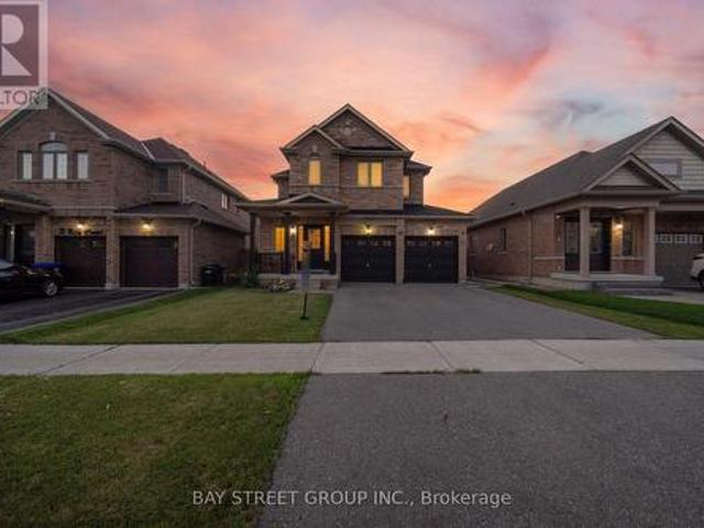 House for sale in Bradford West Gwillimbury, Ontario