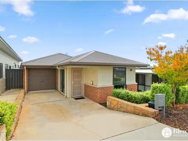 House for rent in Queanbeyan, Queanbeyan-Palerang Regional Council