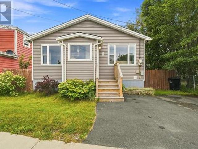 House for sale in Foxtrap, Newfoundland And Labrador