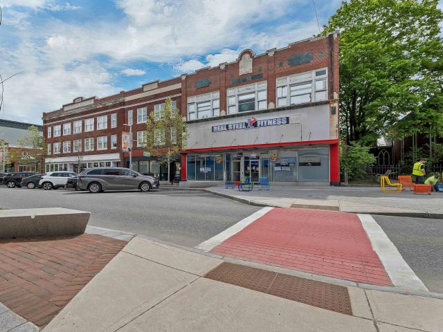 Commercial for sale in Central Business District Historic District, Claremont
