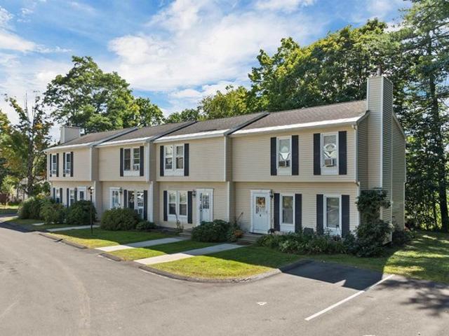 Townhouse for sale in New Hampshire