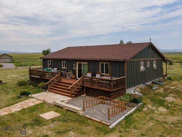 House for sale in Three Forks, Montana