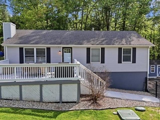 House for sale in Hope, New Jersey