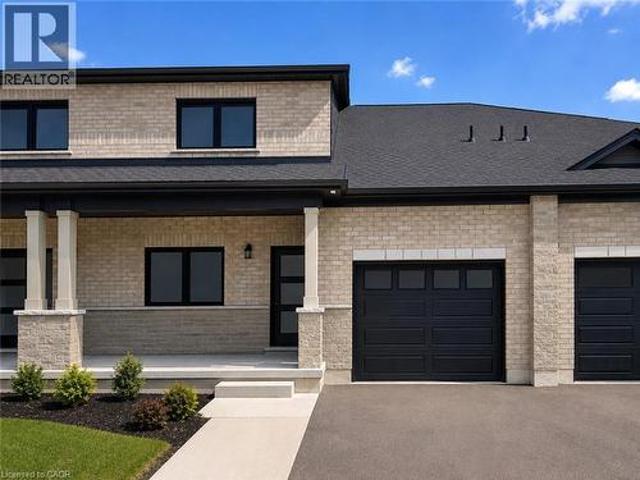 Townhouse for sale in Simcoe, Ontario