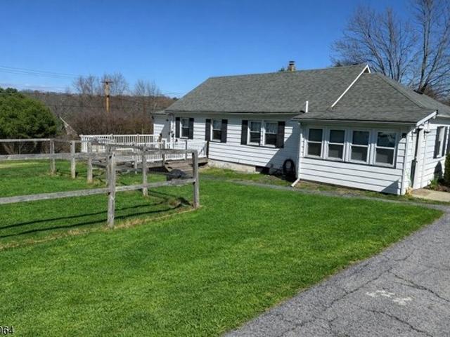 House for sale in Layton, New Jersey