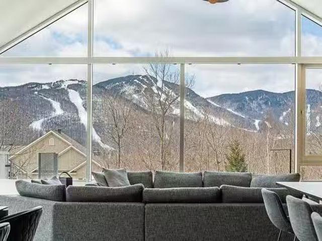 House for sale in Memphrémagog, Quebec