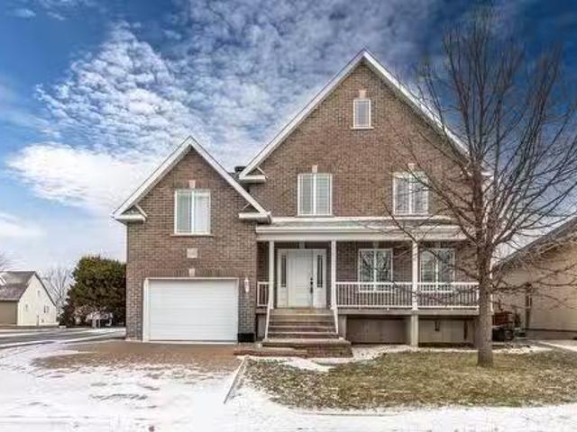 House for sale in Saint-jean-sur-richelieu, Quebec