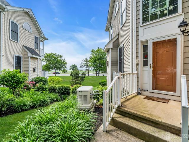 Townhouse for sale in South Amboy