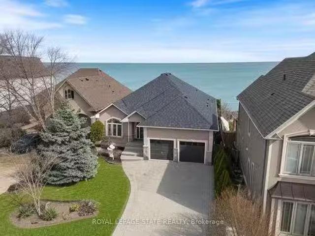 House for sale in Ancaster, Ontario