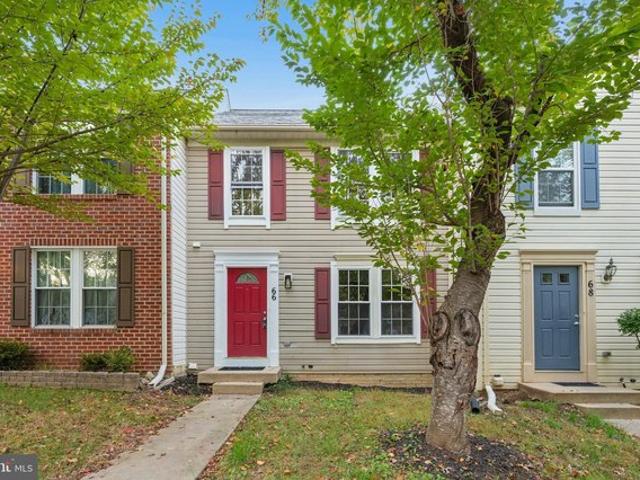 Townhouse for sale in Hollow Crest Community, Olney