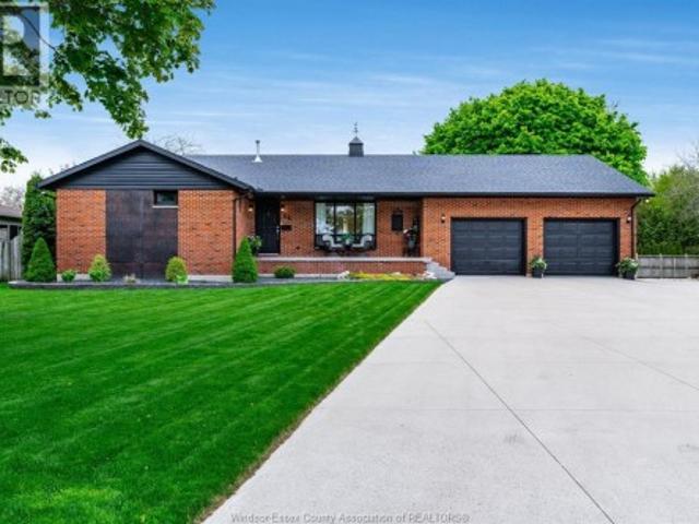 House for sale in Leamington, Ontario