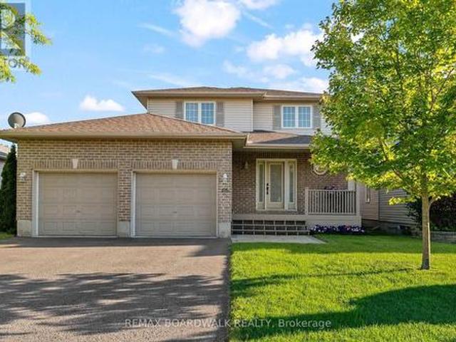 House for sale in Renfrew, Ontario