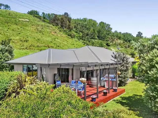 House for sale in Cable Bay, Nelson Bays