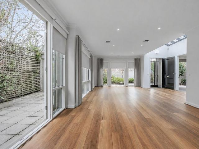 Townhouse for rent in Camerons Creek, Victoria