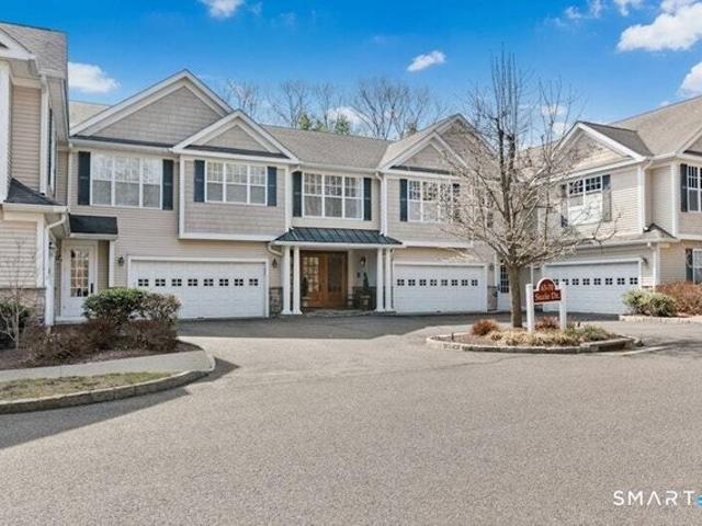 Condo for sale in Newtown, Connecticut