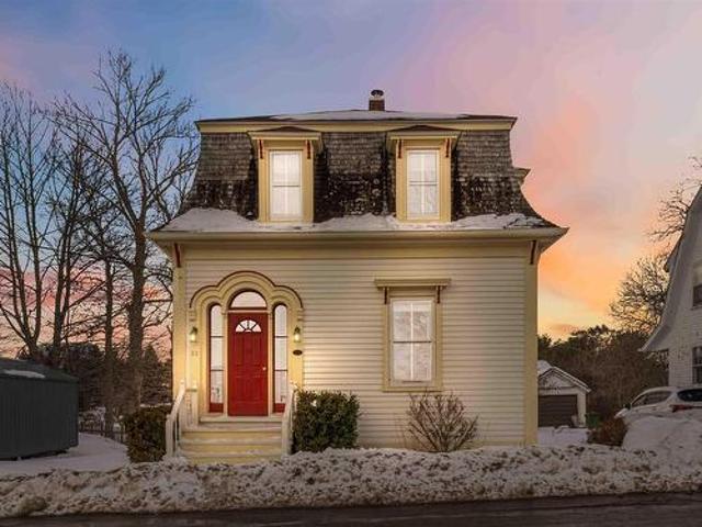 House for sale in Lunenburg, Nova Scotia